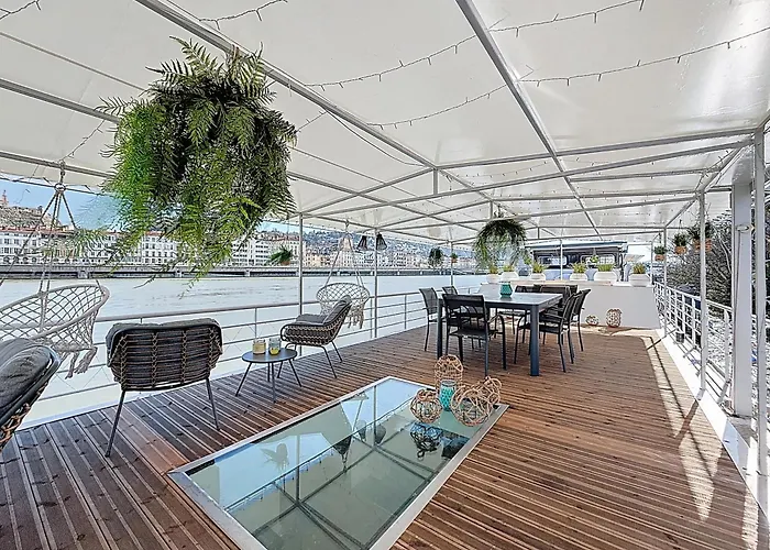 Péniche Myamore Hotel en barco *